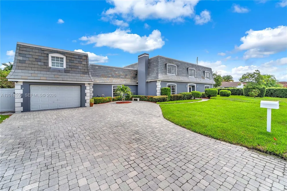 4440 NE 23rd Ave Lighthouse Point, FL 33064