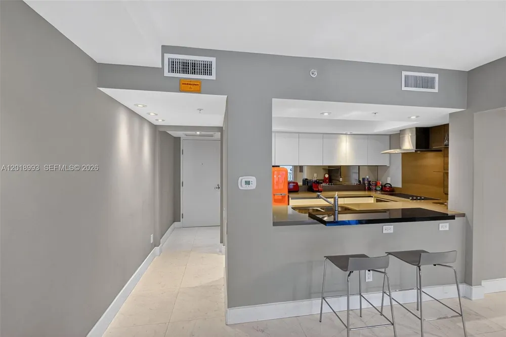 1500 Ocean Dr #507 Miami Beach, FL 33139