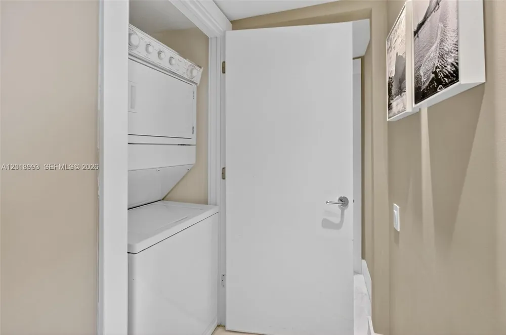 1500 Ocean Dr #507 Miami Beach, FL 33139