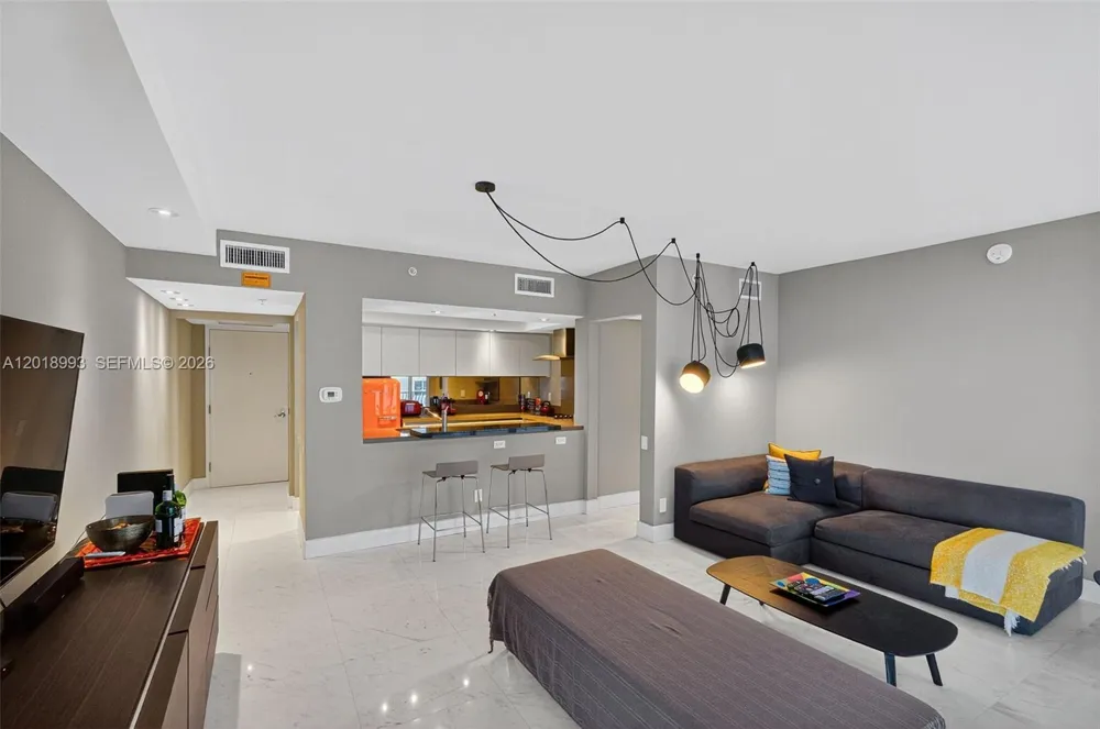 1500 Ocean Dr #507 Miami Beach, FL 33139