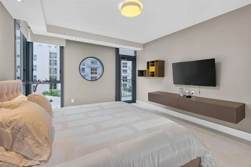 1500 Ocean Dr #507 Miami Beach, FL 33139