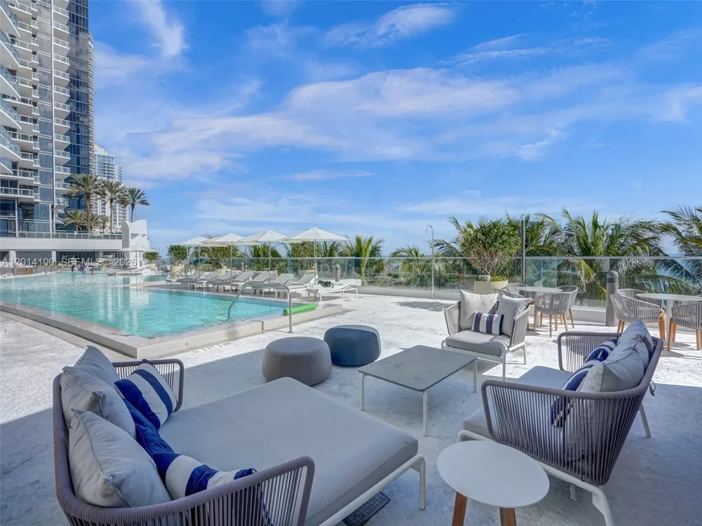 17001 Collins Ave #1006 Sunny Isles Beach, FL 33160