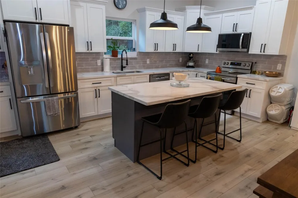 8031 NW 172ND LANE Fanning Springs, FL 32693