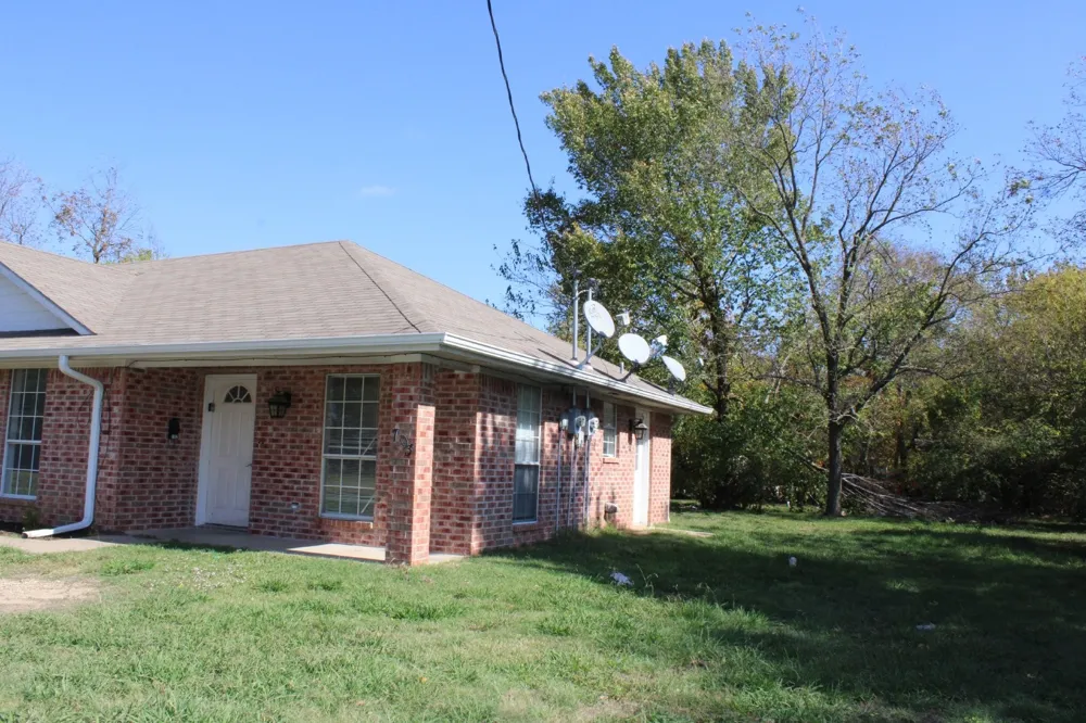 701 SW 1st Street Cooper, TX 75432