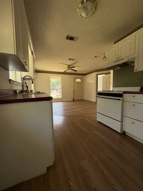 701 SW 1st Street Cooper, TX 75432