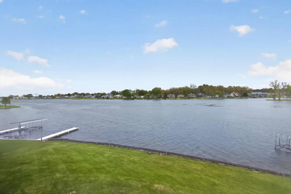 332 Riviera Drive Brooklyn, MI 49230