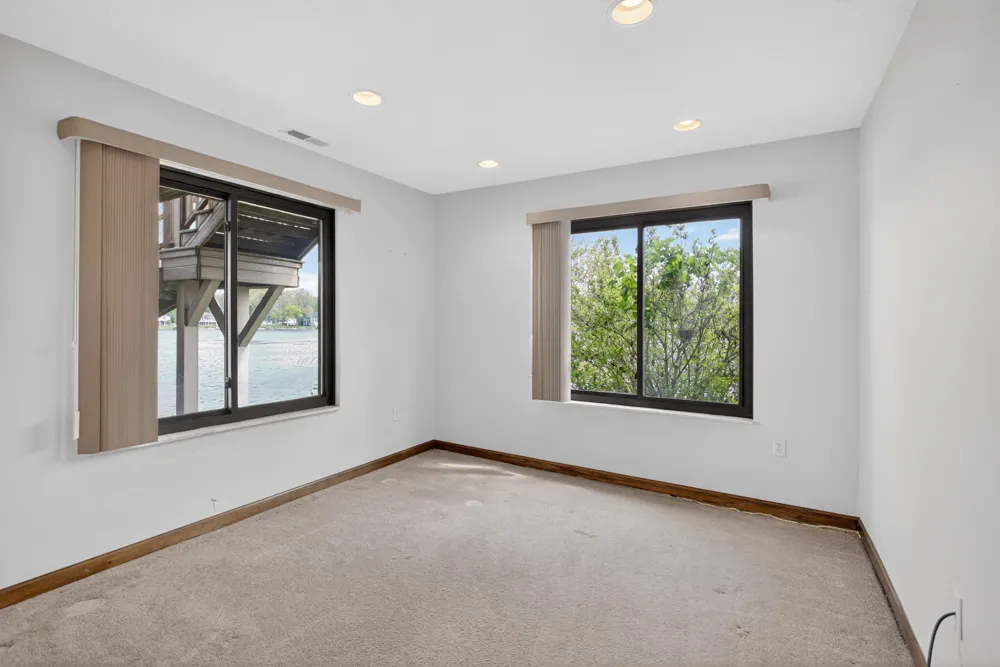 332 Riviera Drive Brooklyn, MI 49230