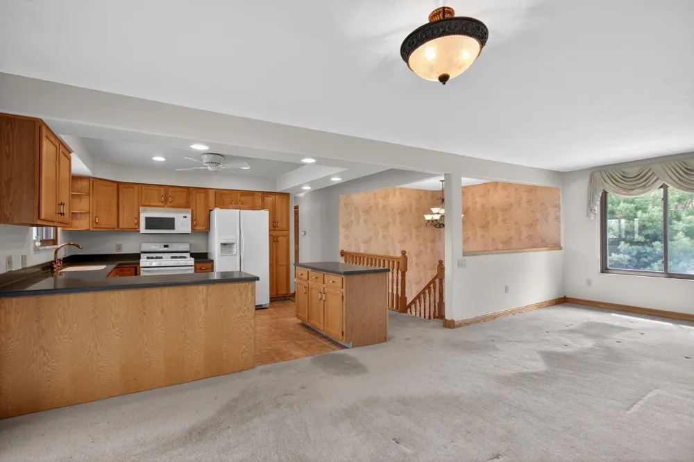 332 Riviera Drive Brooklyn, MI 49230
