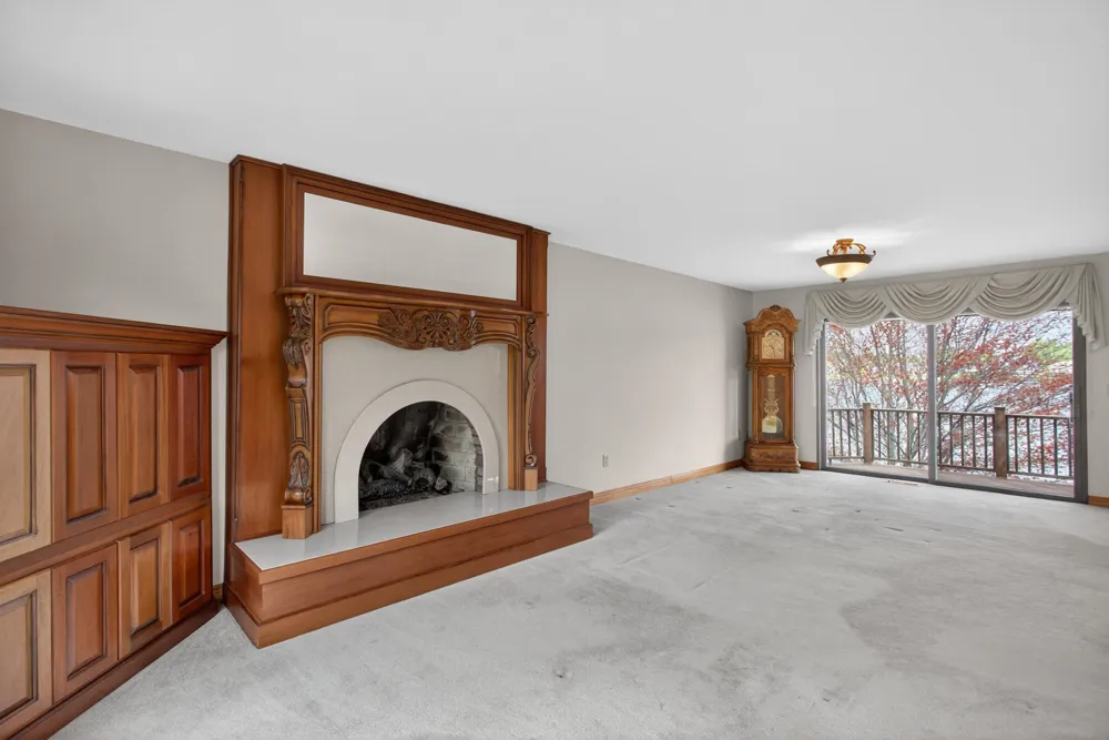 332 Riviera Drive Brooklyn, MI 49230