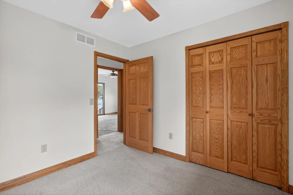 332 Riviera Drive Brooklyn, MI 49230