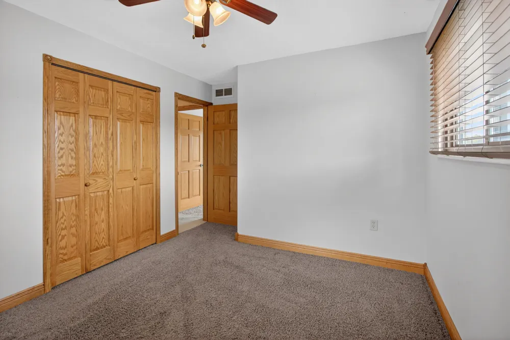 332 Riviera Drive Brooklyn, MI 49230