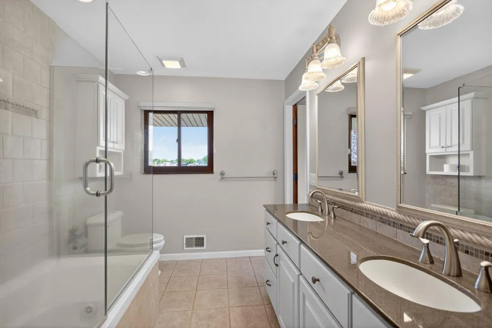 332 Riviera Drive Brooklyn, MI 49230
