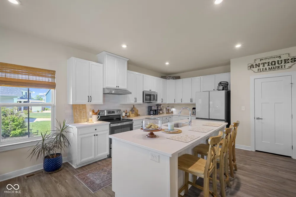 245 Bohicket Road Whiteland, IN 46184