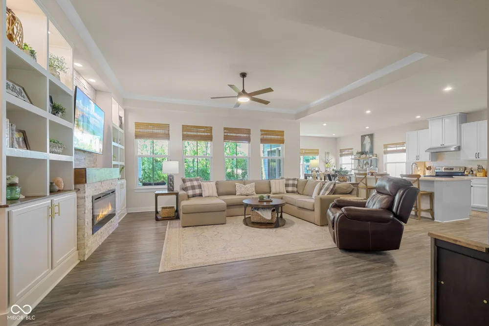 245 Bohicket Road Whiteland, IN 46184