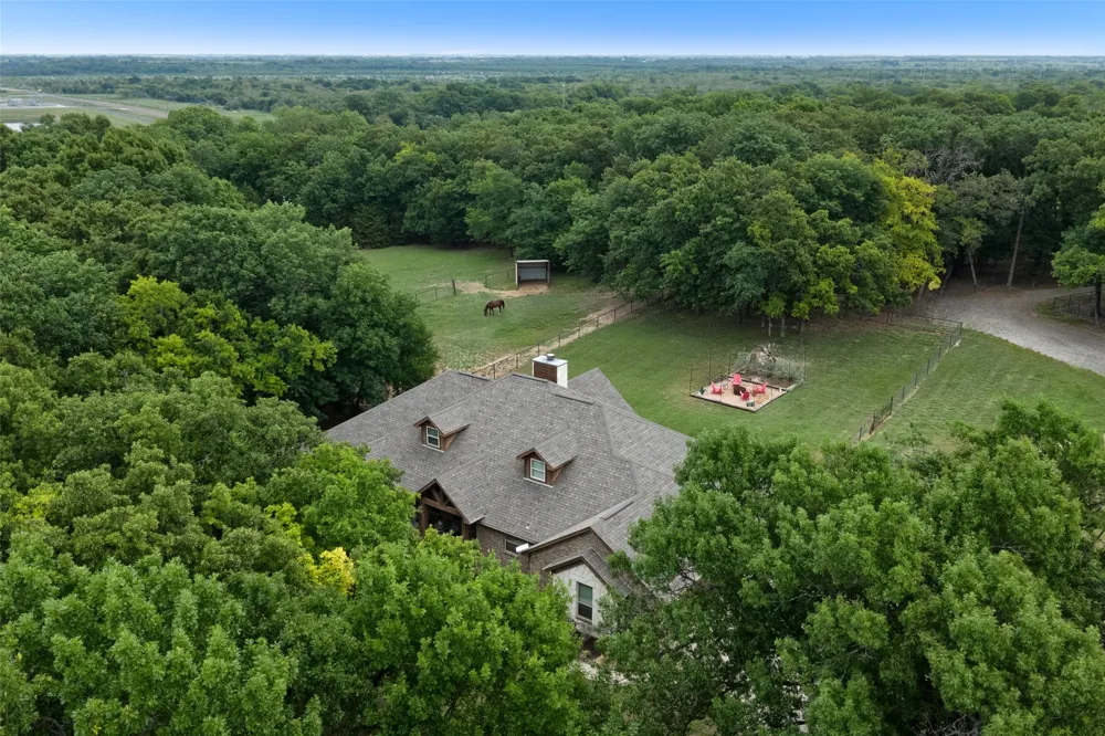 247 River Bend Trail Combine, TX 75159