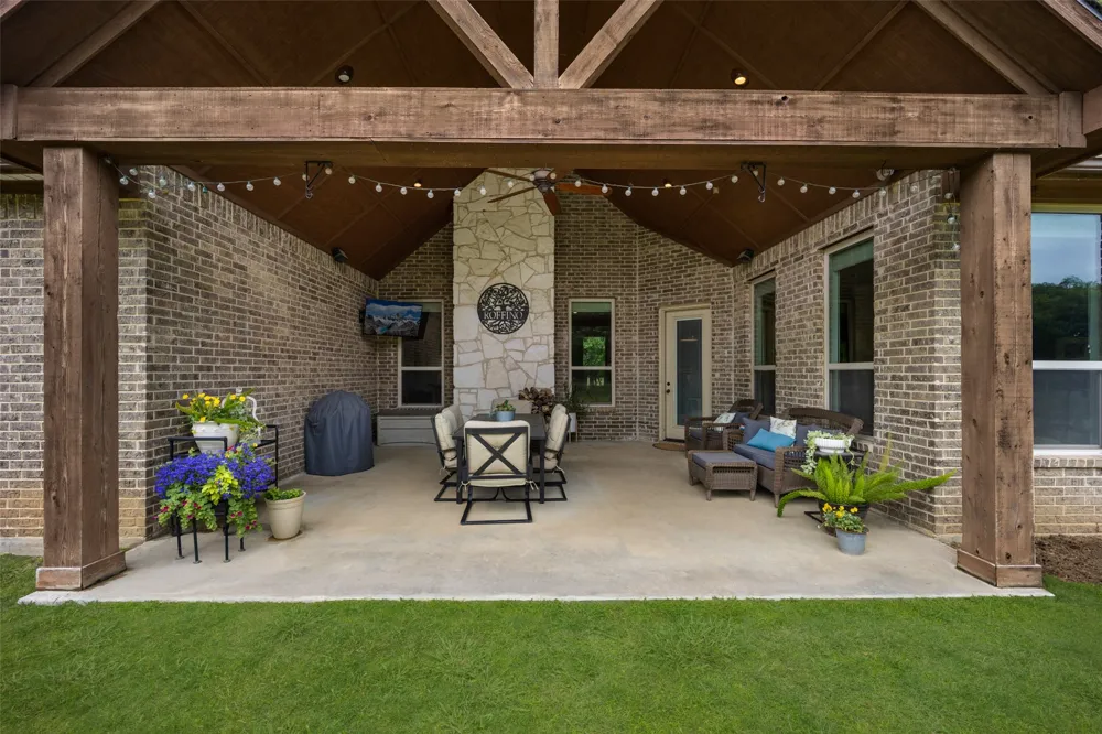 247 River Bend Trail Combine, TX 75159