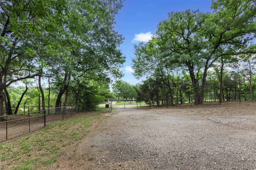 247 River Bend Trail Combine, TX 75159