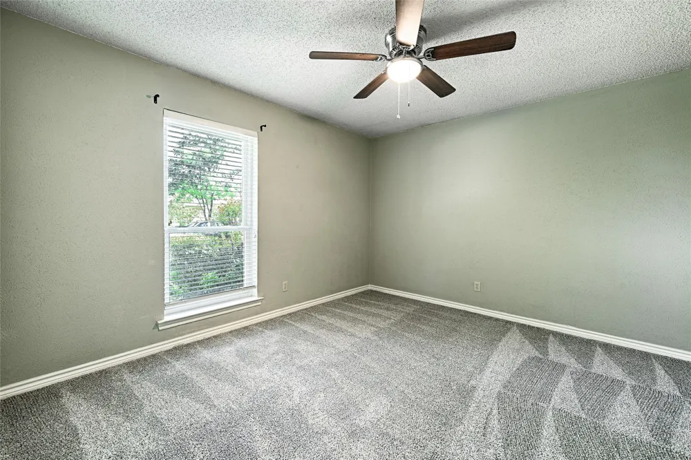 614 Brookfield Drive Garland, TX 75040