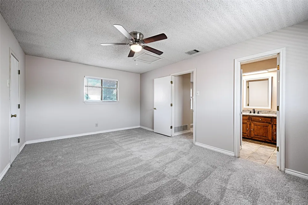 614 Brookfield Drive Garland, TX 75040