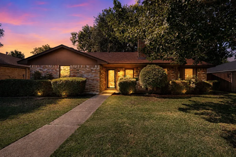 614 Brookfield Drive Garland, TX 75040