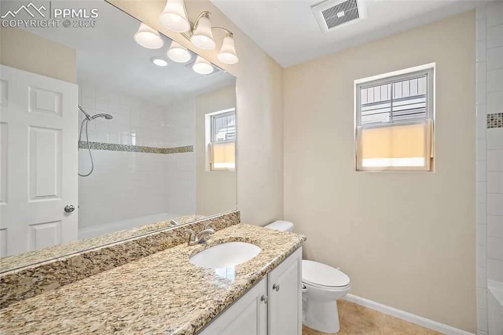 8345 Longleaf Lane Colorado Springs, CO 80927