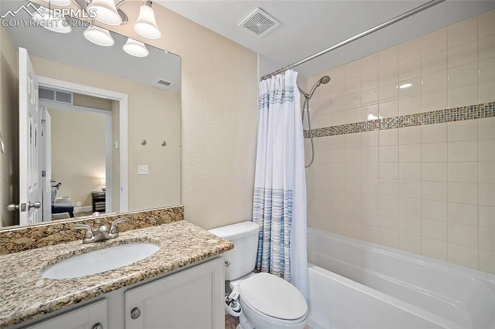 8345 Longleaf Lane Colorado Springs, CO 80927