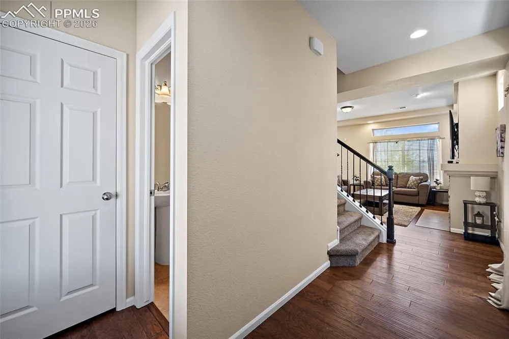 8345 Longleaf Lane Colorado Springs, CO 80927
