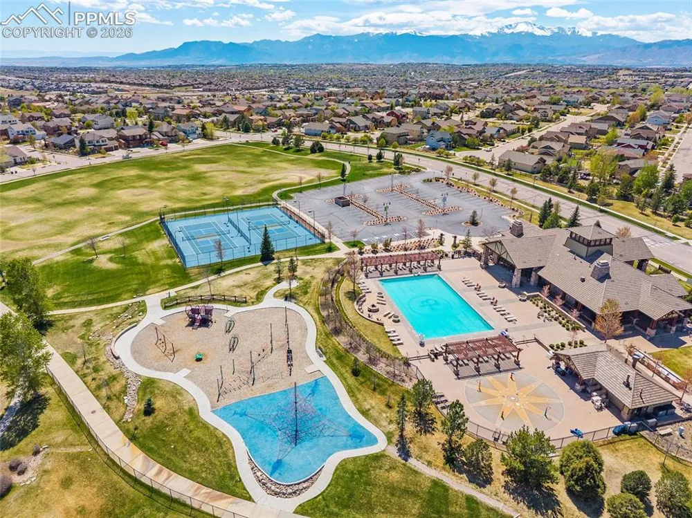 8345 Longleaf Lane Colorado Springs, CO 80927