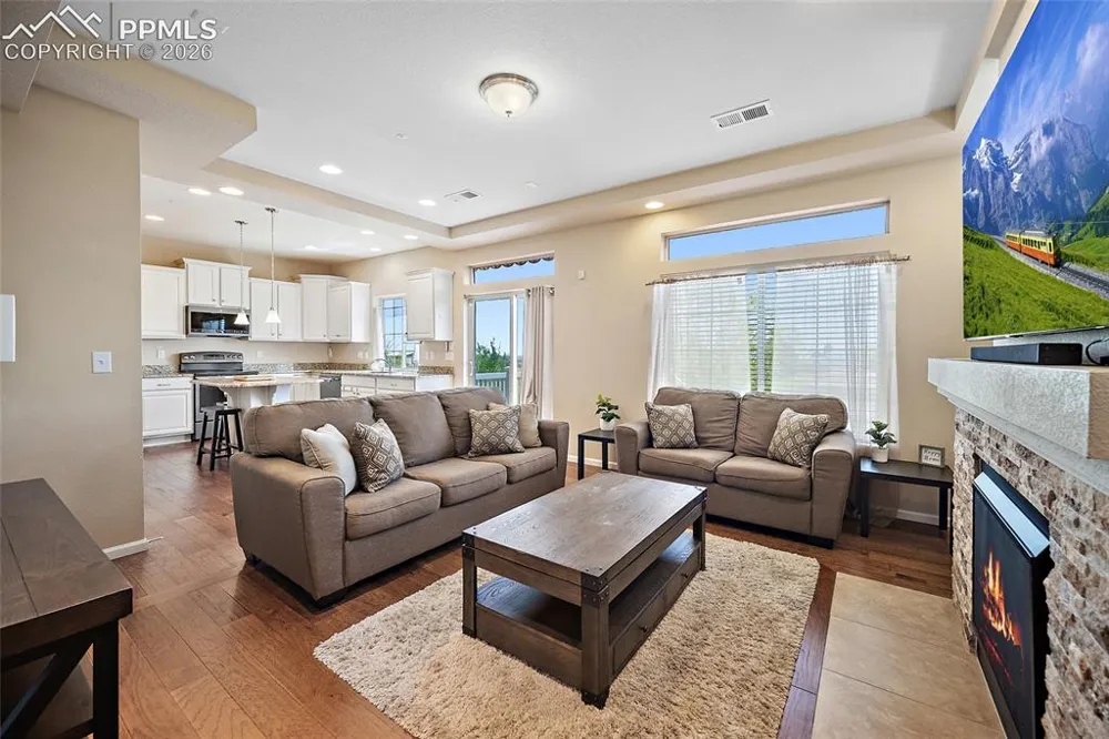 8345 Longleaf Lane Colorado Springs, CO 80927