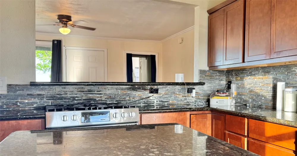 1807 Crowell Highway Quanah, TX 79252