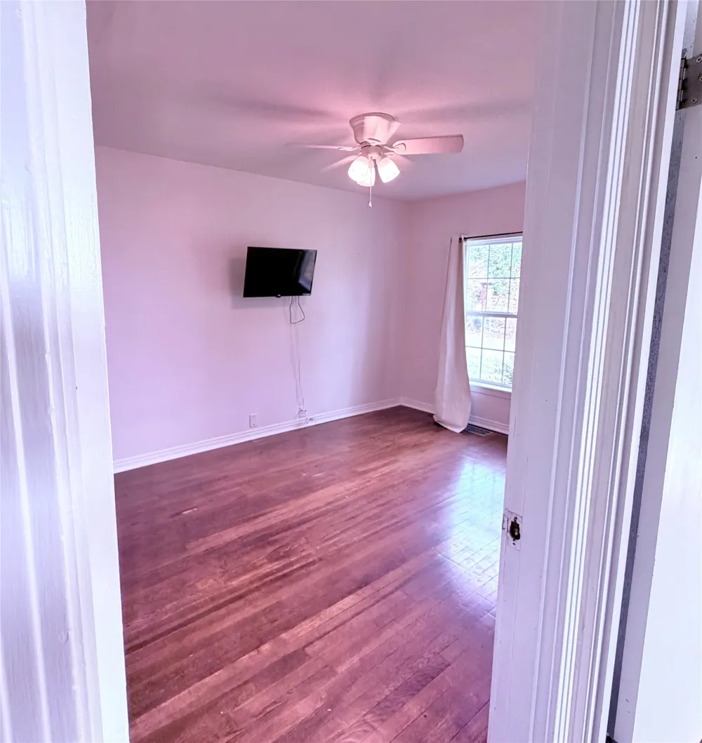 1807 Crowell Highway Quanah, TX 79252