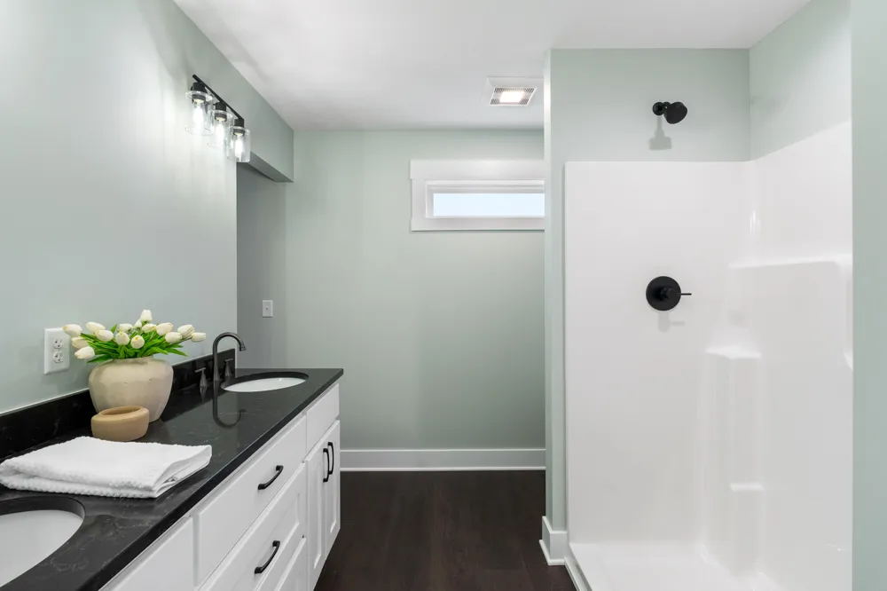 12165 Pine Meadows Drive Wayland, MI 49348