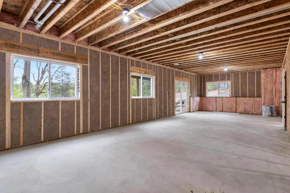 12165 Pine Meadows Drive Wayland, MI 49348