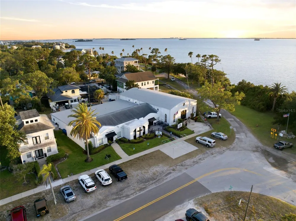 110 GEORGIA AVE. AVENUE Crystal Beach, FL 34681