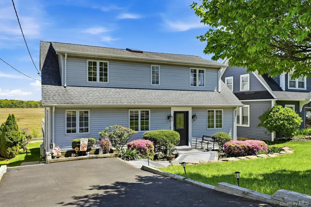 19 Hillside Avenue Northport, NY 11768