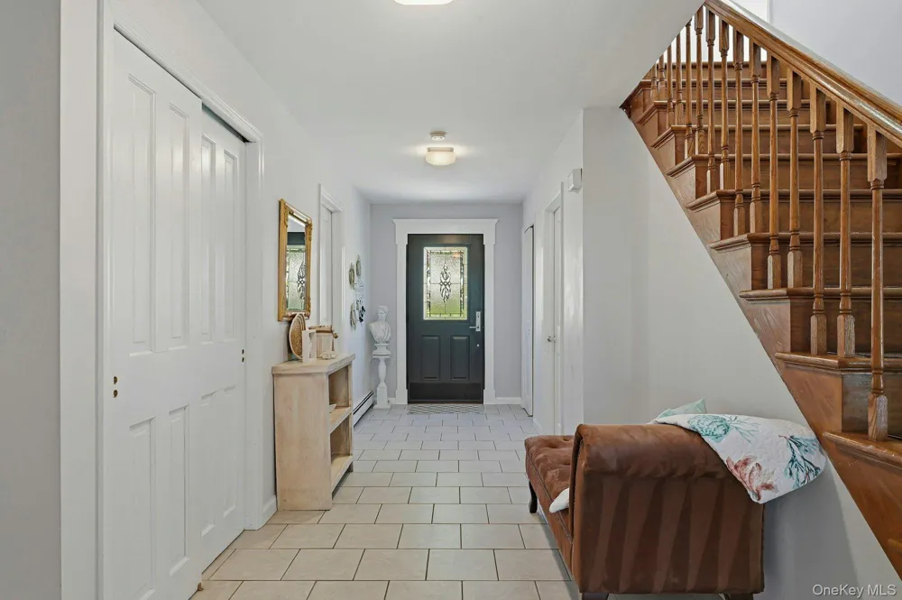 19 Hillside Avenue Northport, NY 11768