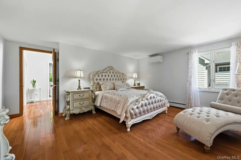 19 Hillside Avenue Northport, NY 11768