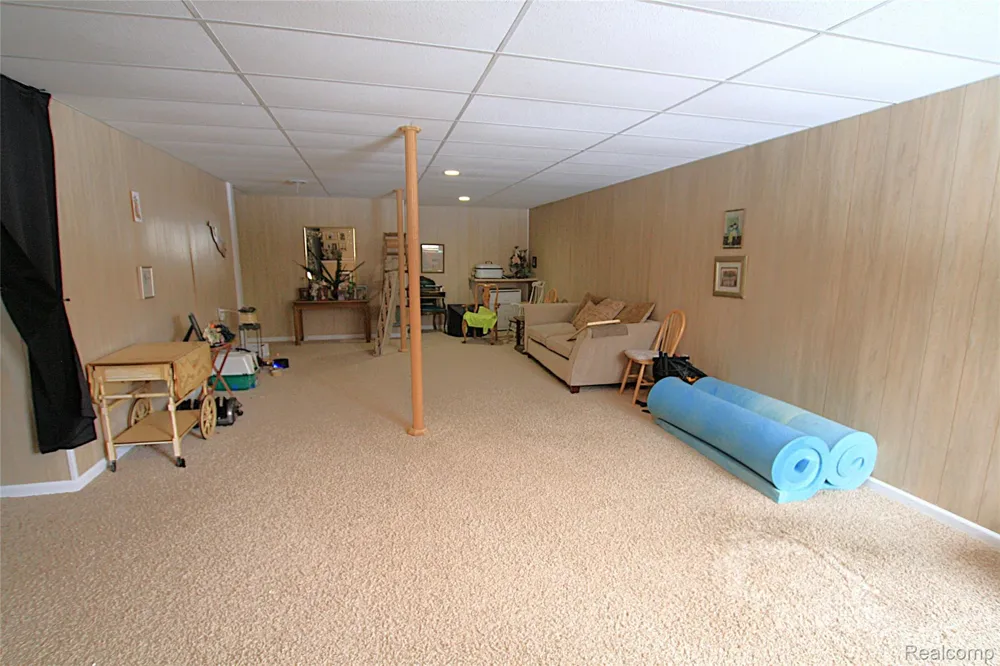 5942 Augusta Lane Holly Township, MI 48439