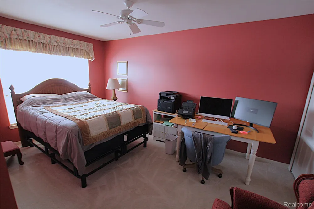 5942 Augusta Lane Holly Township, MI 48439