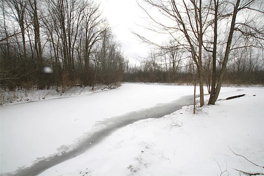 5942 Augusta Lane Holly Township, MI 48439