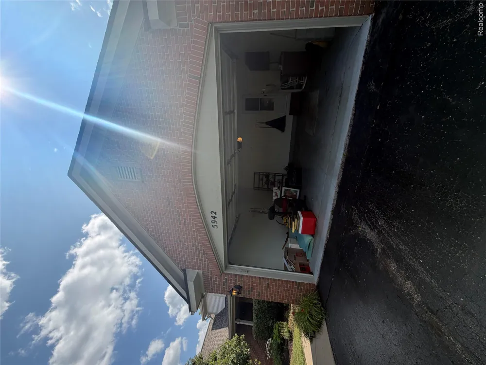 5942 Augusta Lane Holly Township, MI 48439