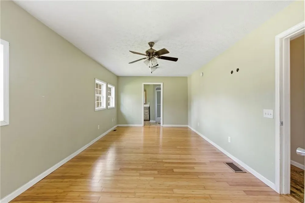 6668 Belton Bridge Road Lula, GA 30554