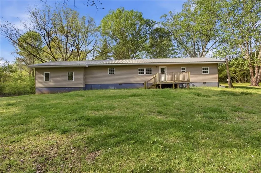 6668 Belton Bridge Road Lula, GA 30554