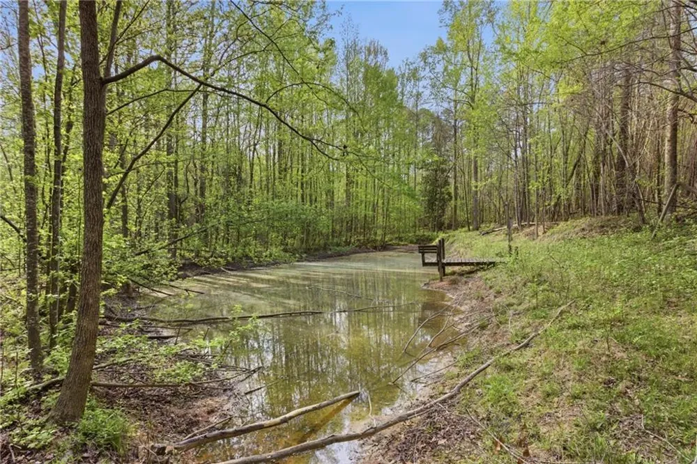 6668 Belton Bridge Road Lula, GA 30554