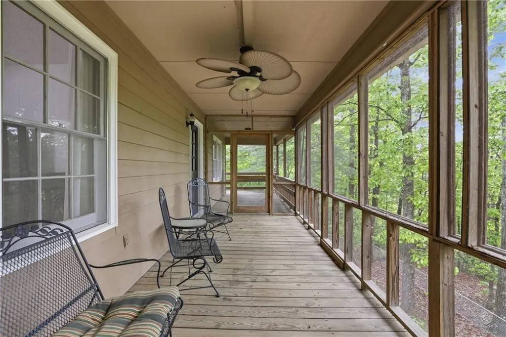 15 Mississippi Lane Tiger, GA 30576