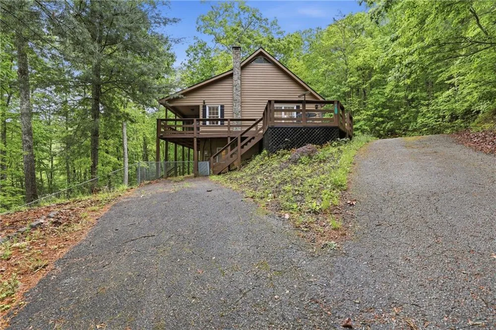 15 Mississippi Lane Tiger, GA 30576