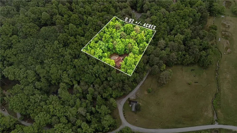 15 Mississippi Lane Tiger, GA 30576