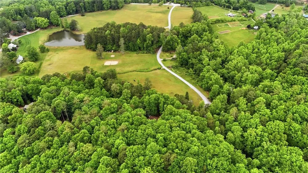15 Mississippi Lane Tiger, GA 30576