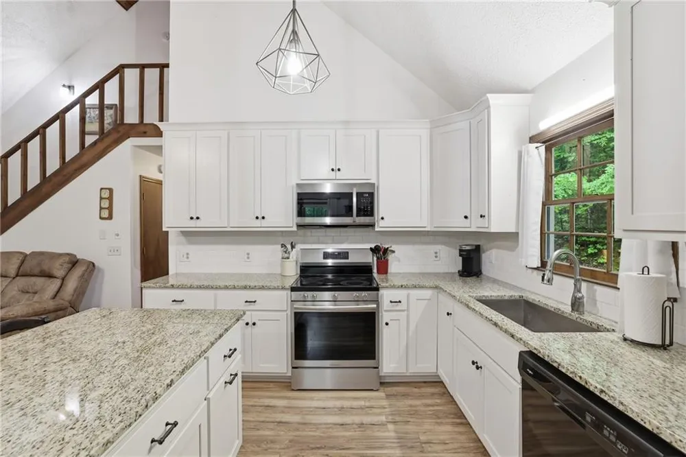 15 Mississippi Lane Tiger, GA 30576