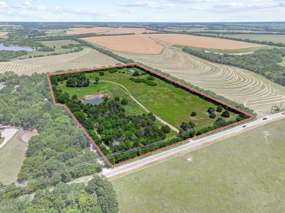747 Vineyard Road Gunter, TX 75058